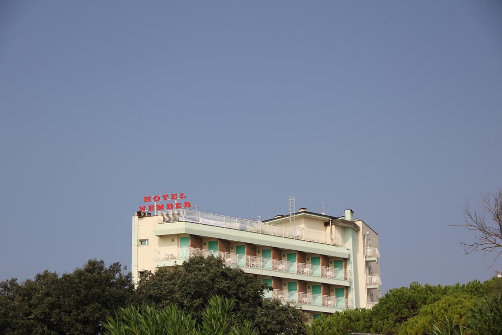 Hotel Nember Lido di Jesolo Kültér fotó